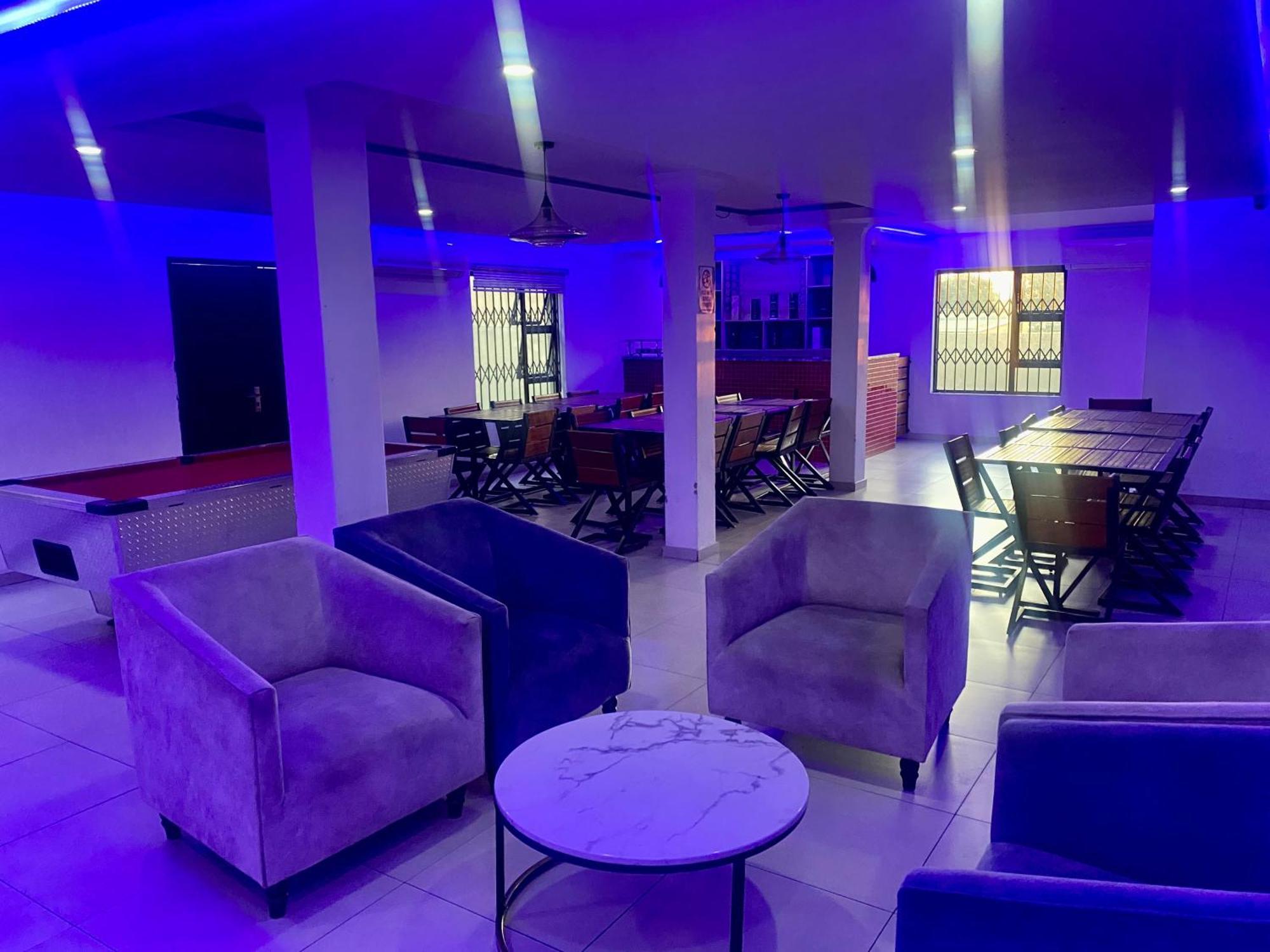 Hotel El Infinito كمبتون بارك المظهر الخارجي الصورة